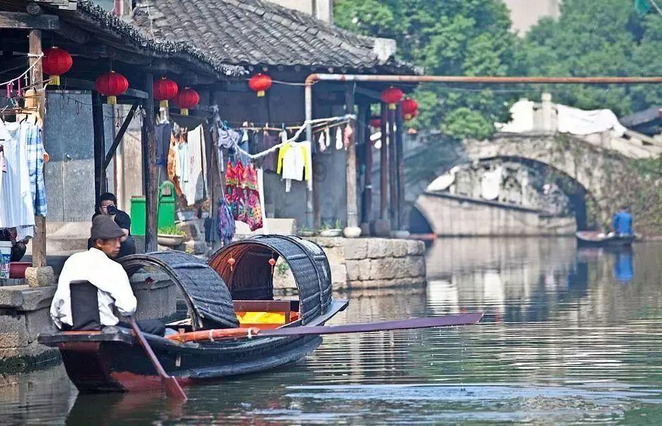 你会在亲密关系中主动表达爱?主动表达爱重要吗?- 专注于有问必答的平台